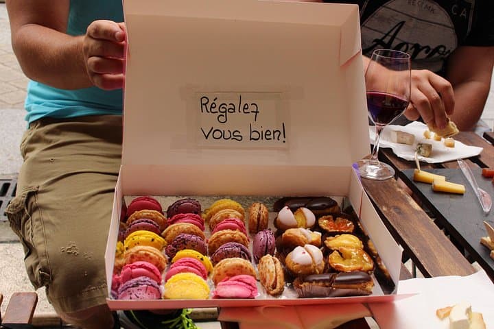 Small Group Tour - Paris Sweet Tooth Stroll — photo 1