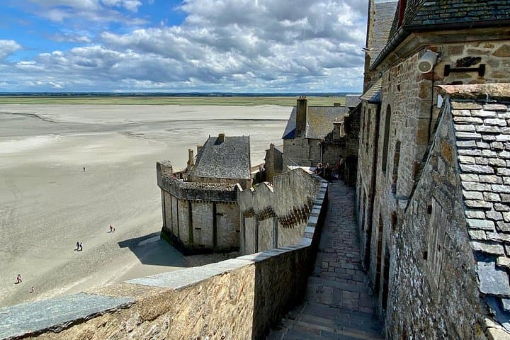 2-day Mont Saint-Michel, Full D-Day, Normandy Private from Paris — photo 6