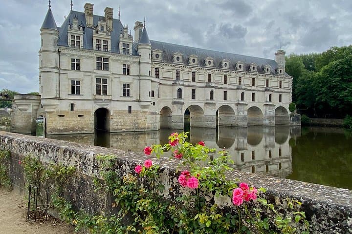 Loire Castles Chenonceau, Chambord & 2 Wineries Private Trip — photo 5