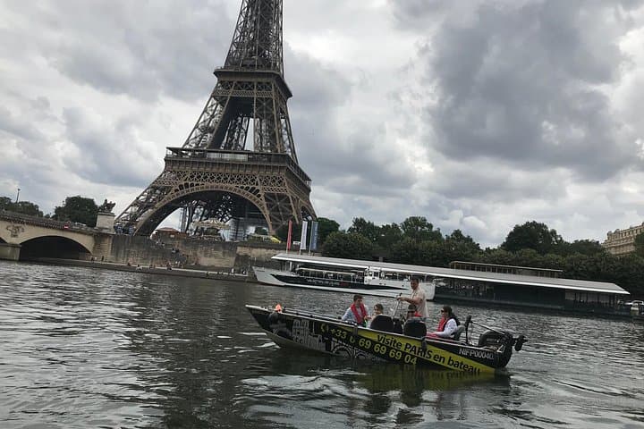 Paris Seine River Private or Shared Boat Tour — photo 17