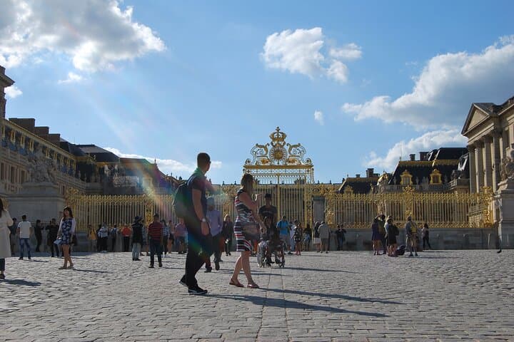 Versailles Palace Private Half Day Guided Tour including Hotel Pickup from Paris — photo 1