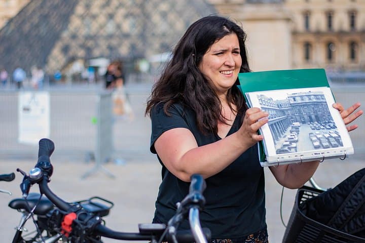 Best of Paris Small Group E-bike Guided tour (w/ optional Cruise) — photo 3