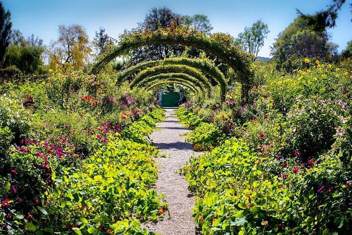 Private Giverny Monet’s House & Gardens Half-Day Tour from Paris — photo 10