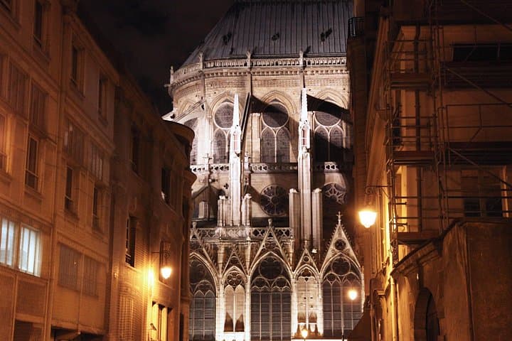 Dark Heart of Paris: History, Legends & Mysteries Walking Tour — photo 12