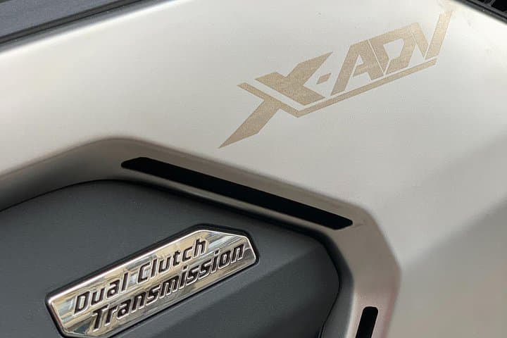 Scooter rental X-ADV Honda 2023 (A2 license) Paris — photo 5