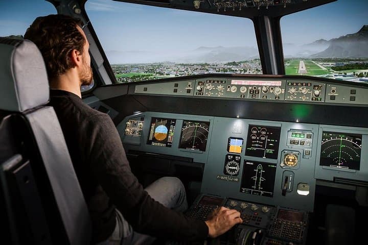 Private Pilotage of a Flight Simulator in Paris — photo 1