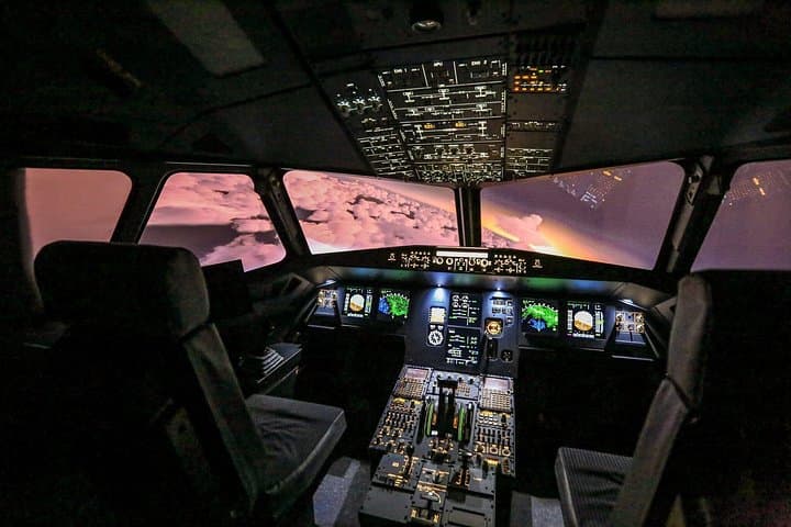Private Pilotage of a Flight Simulator in Paris — photo 3