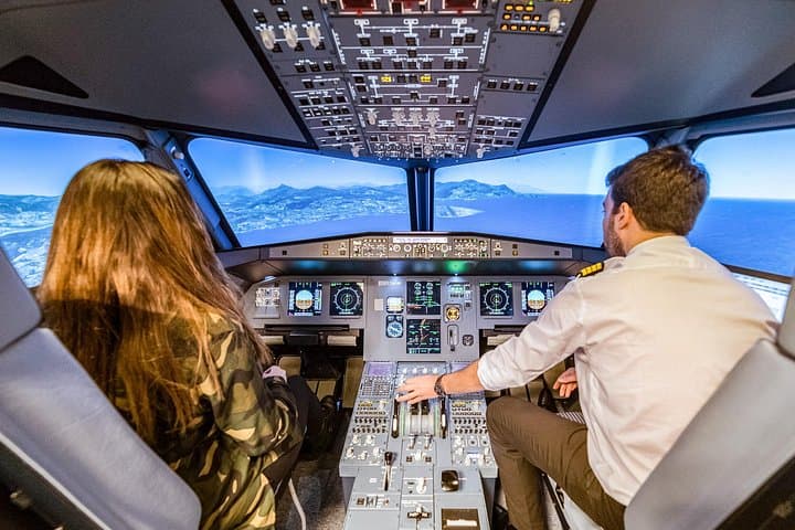 Private Pilotage of a Flight Simulator in Paris — photo 4