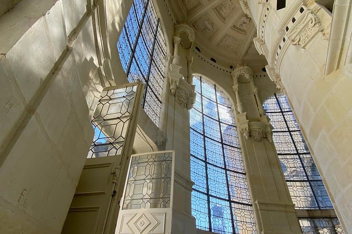 Live Guided Chenonceau, Chambord, Amboise Castles trip from Paris — photo 3