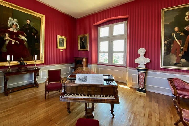Live Guided Chenonceau, Chambord, Amboise Castles trip from Paris — photo 6