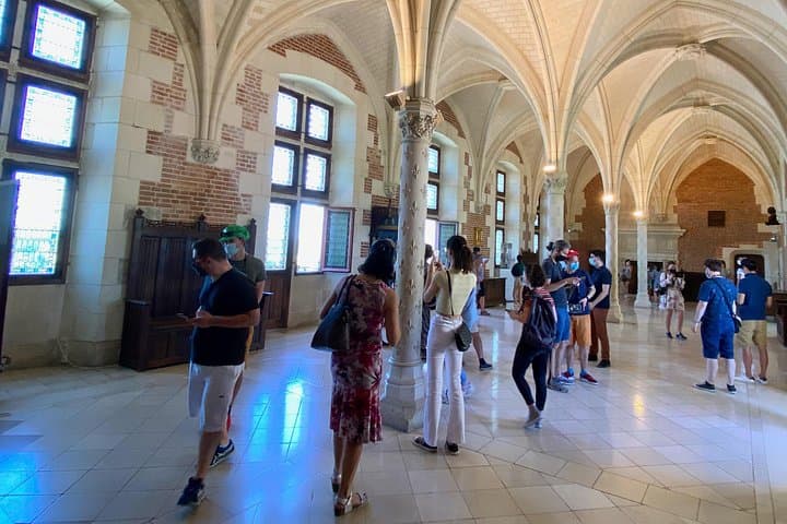 Live Guided Chenonceau, Chambord, Amboise Castles trip from Paris — photo 12