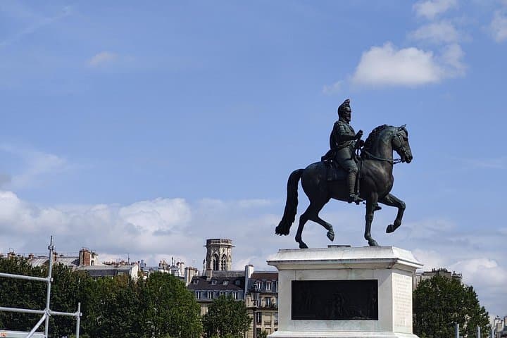 4 hours Paris Private Tour with hotel pickup & drop — photo 2