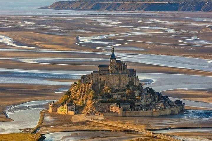 Private Tour to Mont St-Michel and Honfleur from Paris — photo 2