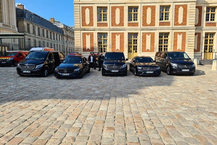 Private Transfer from CDG/ORLY/LBG Airport to Paris (Van-7 Pax) — photo 3