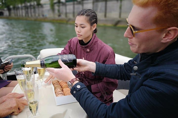 Private cruise with Paris water way — photo 9