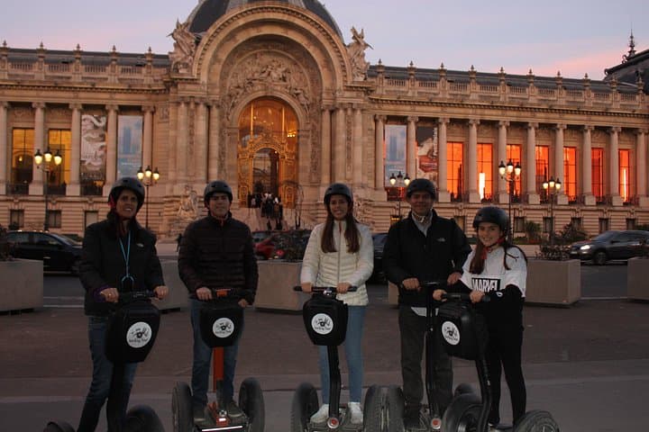 Special offer family&friends Segway tour Paris — photo 1