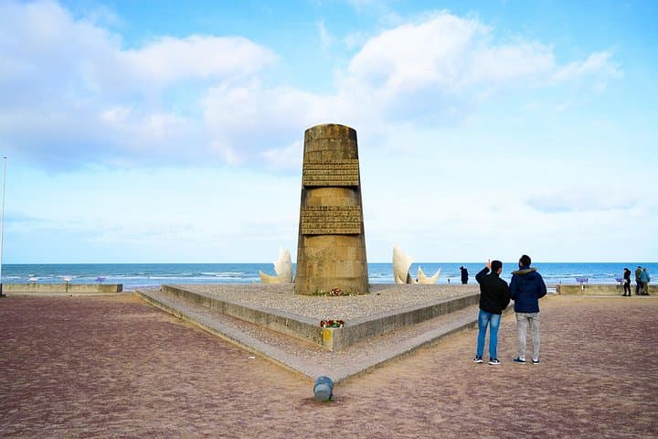Normandy D-Day Beaches Day Trip Hotel Pick Up — photo 6