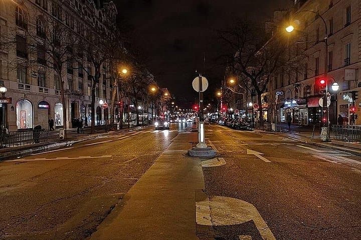 Private illumination Tour in Paris with Indian Dinner hotel Pickup — photo 5