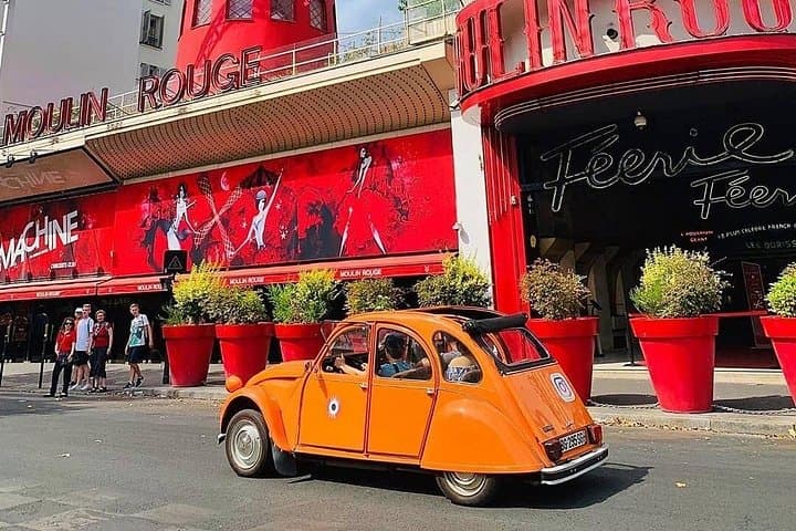 Vintage 2CV Adventure: 1-Hour Paris Highlights Tour — photo 1