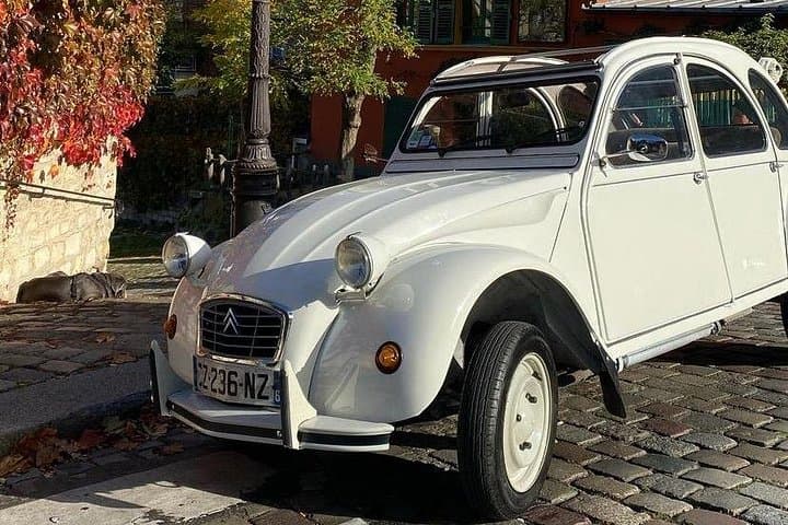 Vintage 2CV Adventure: 2-Hour Paris Highlights Tour — photo 4