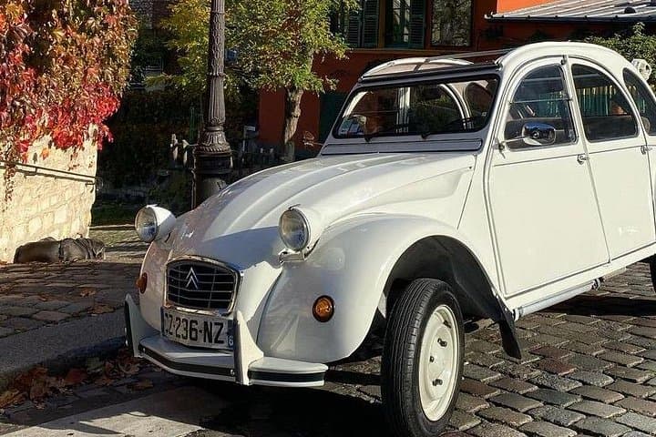 Vintage 2CV Adventure: 3-Hour Paris Highlights Tour — photo 3