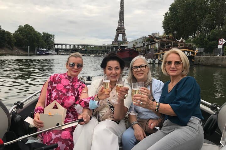 Paris Seine River Private or Shared Boat Tour — photo 1