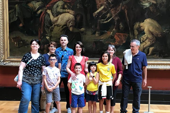 Mamma Mia! Paris Louvre Museum Guided Tour Kid-Friendly Activity — photo 4