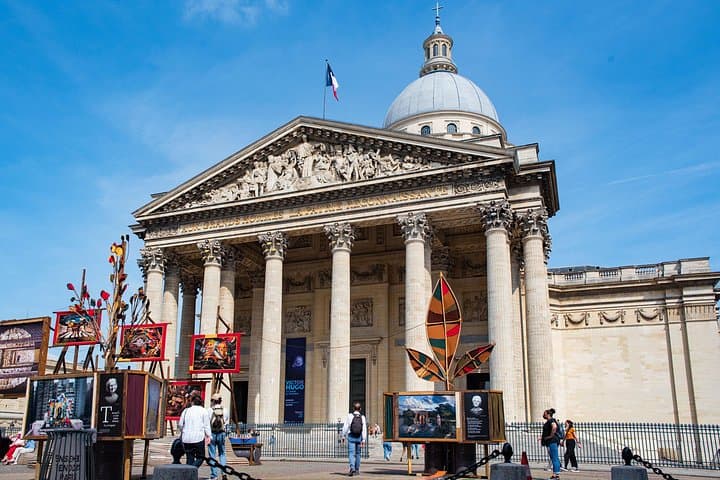 Best of Paris Small Group E-bike Guided tour (w/ optional Cruise) — photo 6