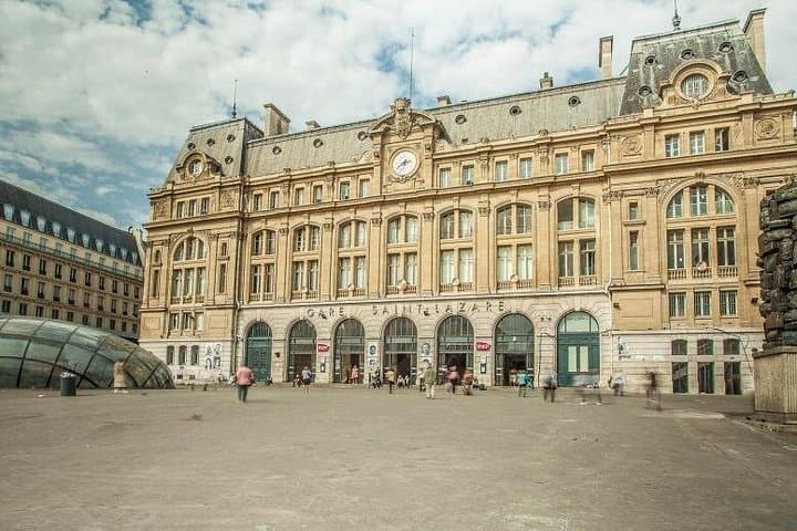 Private One Way Transfer frm Railways Station to Hot in Paris 1-3 — photo 3