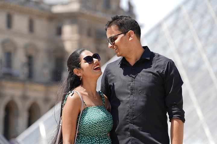 Paris: Your Own Private Photoshoot at Louvre Museum — photo 9