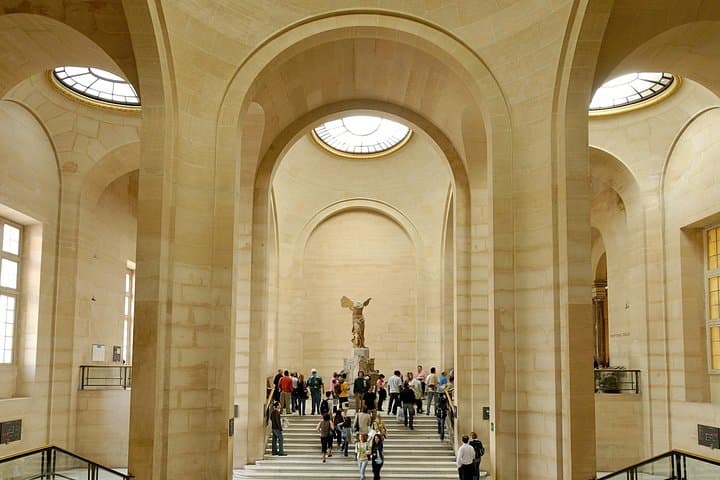 Louvre Museum - Private Family Tour with Da Vinci Treasure Hunt — photo 9