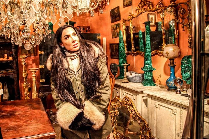 Paris Iconic Saint Ouen Flea Market Small Group Walking Tour — photo 2