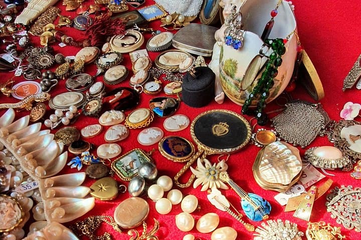 Paris Private Shopping Tour at the Antique Flea Market — photo 8