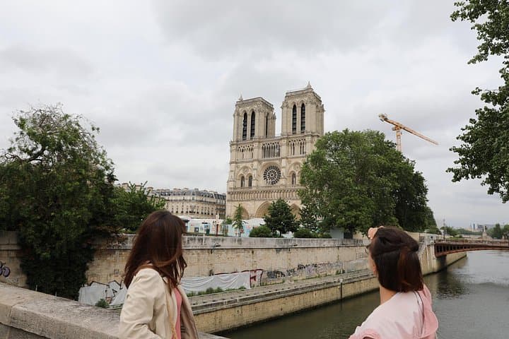Private Historical Tour of Notre Dame — photo 9