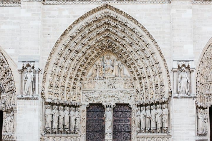 Private Historical Tour of Notre Dame — photo 1
