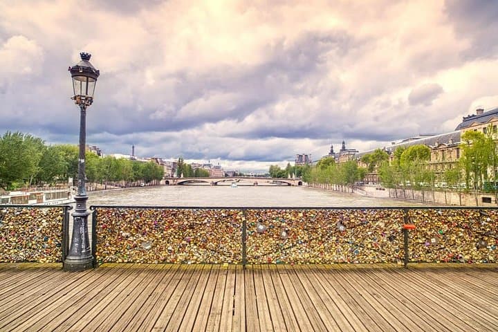Live, Laugh, Love Along the Seine: Self-Guided Romantic Tour — photo 7
