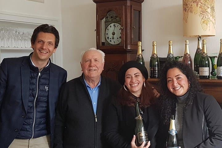 Private tour of the Champagne area, meet local producers and taste their Champagne, start from your hotel in Paris. — photo 15