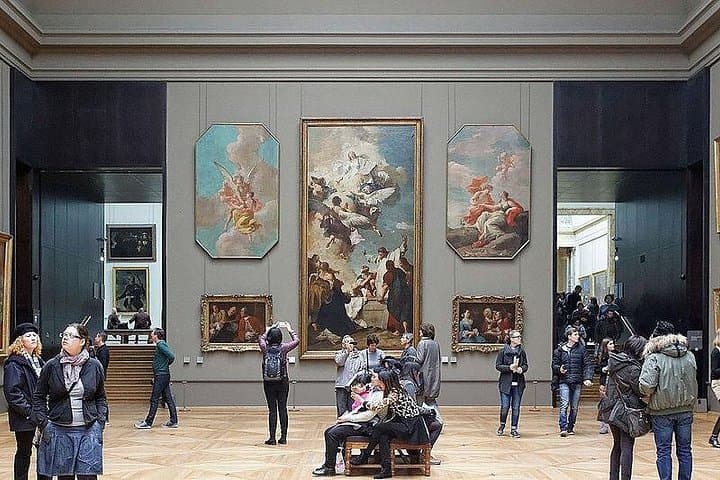 Paris Louvre 6-people Tour with Pre-Reserved Tickets — photo 18