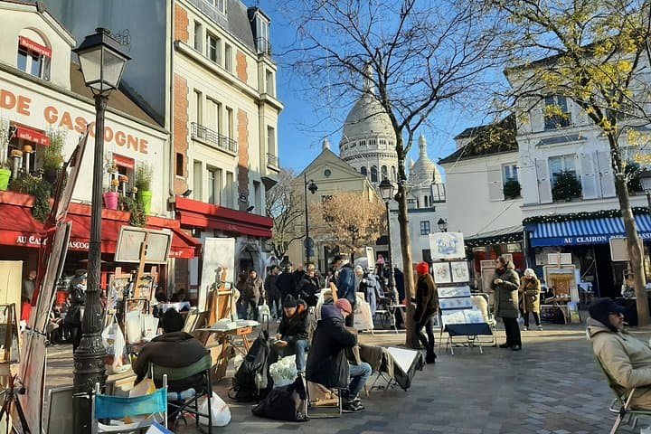 Montmartre/Sacre-Coeur/Paris- Artistic & Bohemian Epicenter — photo 3