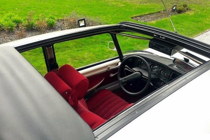 Vintage Car Paris Tour Citroën DS with open roof Paris City Tour — photo 4