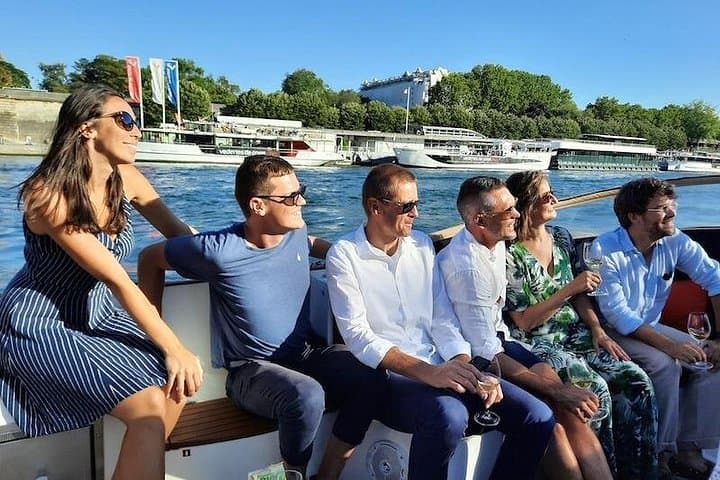 Private cruise in Paris — photo 12