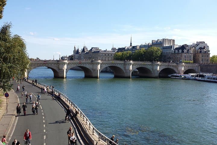 1st Day in Paris Discovery Private Tour: 'How-to' Orientation & Sightseeing Fun! — photo 5