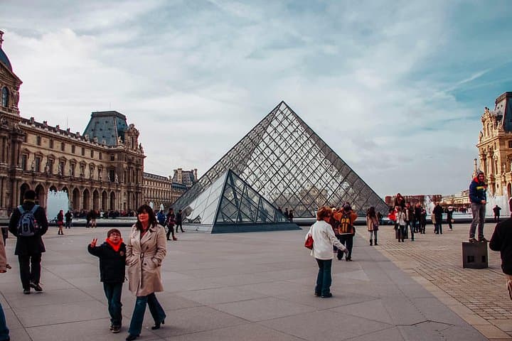 Private Van Tour in Paris 8-Hours — photo 2