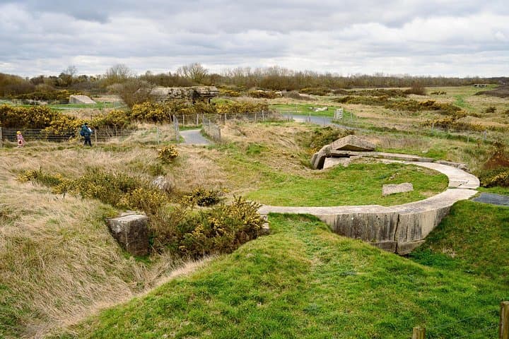 Normandy D-Day Tour: Omaha Beach, Pointe du Hoc & Cemetery — photo 3
