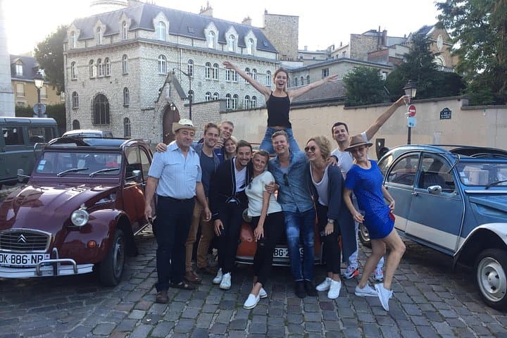 Vintage 2CV Adventure: 3-Hour Paris Secrets Tour — photo 2