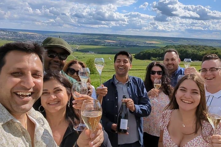 Small-Group Champagne Lunch & Tasting from Paris with Pickup — photo 18