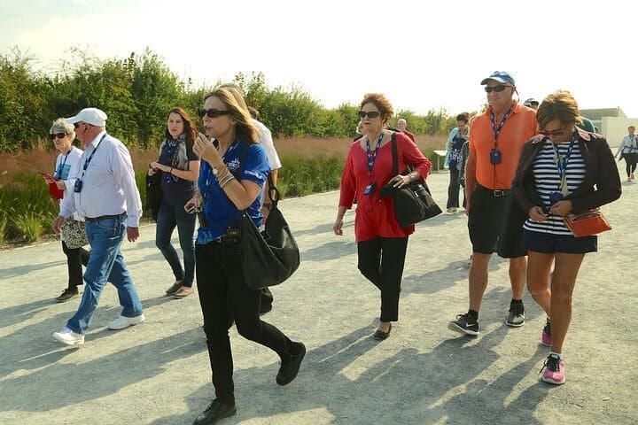 Normandy D Day Sites and Cemetery Day Trip from Paris with Lunch — photo 8
