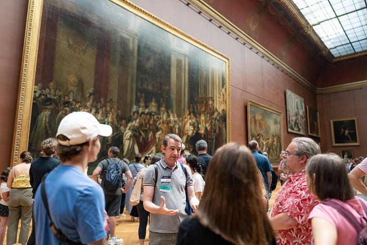 Paris Louvre Museum: Small Group Guided Highlights Tour — photo 4