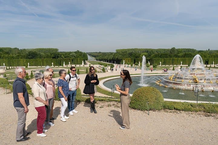 Versailles Palace and Gardens Tour by Train from Paris — photo 5