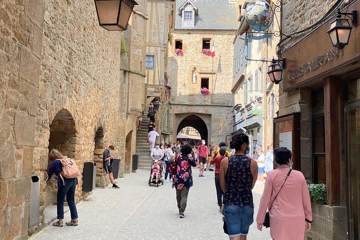 2-day Mont Saint-Michel, Full D-Day, Normandy Private from Paris — photo 19